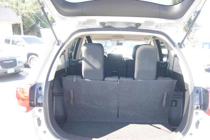 2018 Mitsubishi Outlander ES