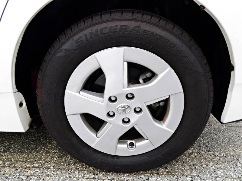 2010 Toyota Prius IV