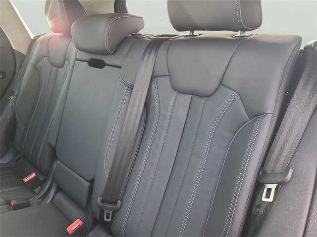 2024 Audi Q5 quattro S line Prem Plus 45 TFSI