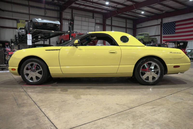 2002 Ford Thunderbird Deluxe