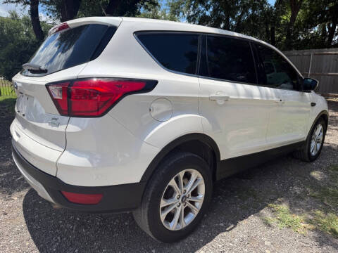 2019 Ford Escape SE