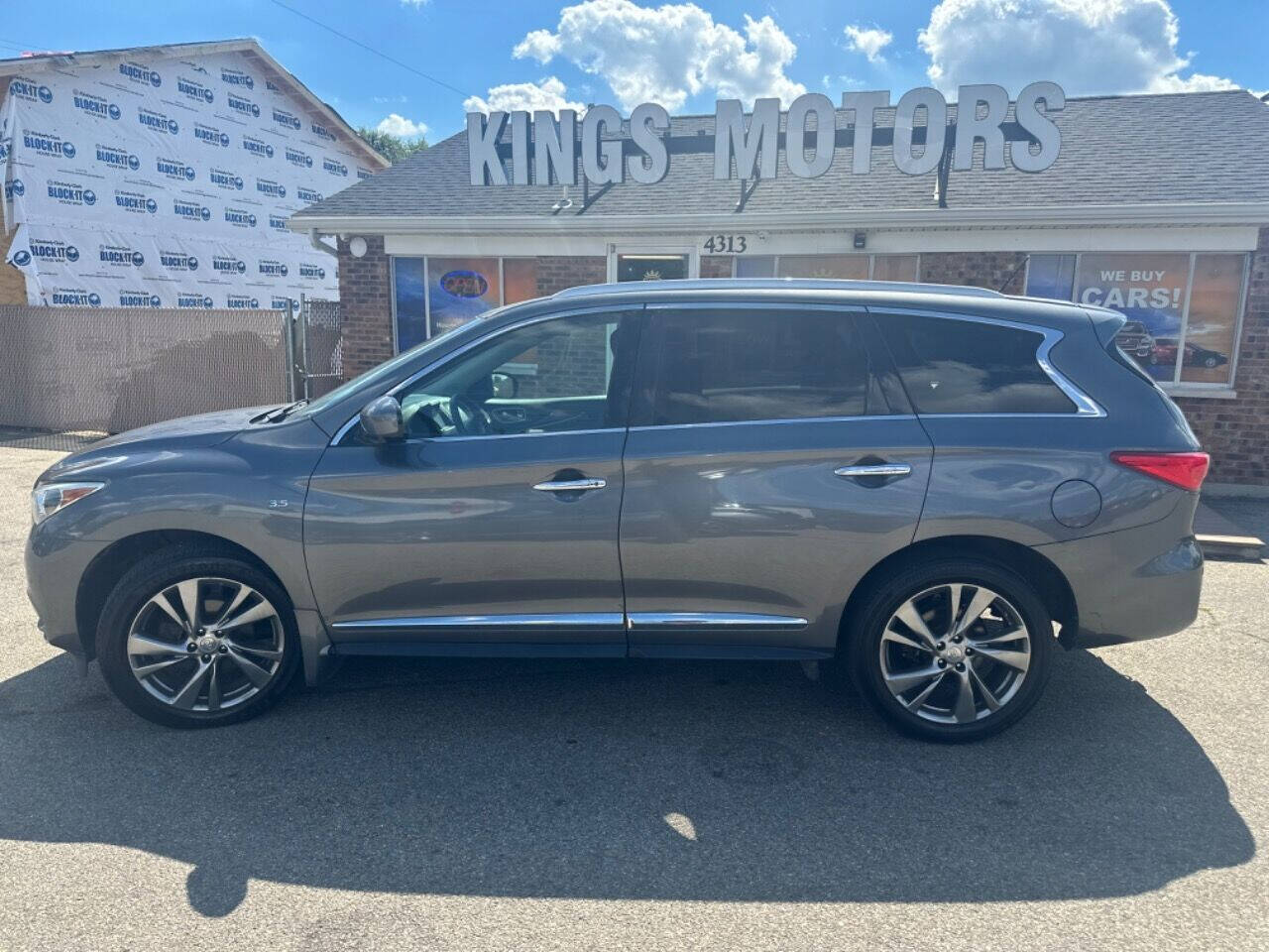 2015 INFINITI QX60 for sale at Kings Motors in Dayton, OH