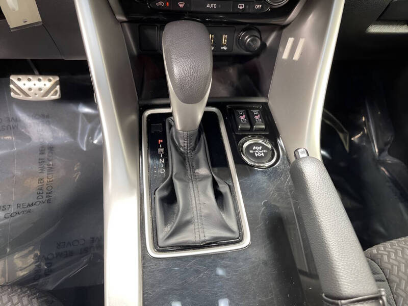 2023 Mitsubishi Eclipse Cross LE