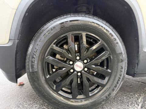 2017 GMC Acadia SLT-1