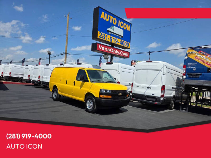 2022 Chevrolet Express 2500