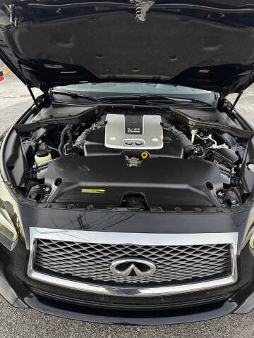 2015 Infiniti Q50 Premium