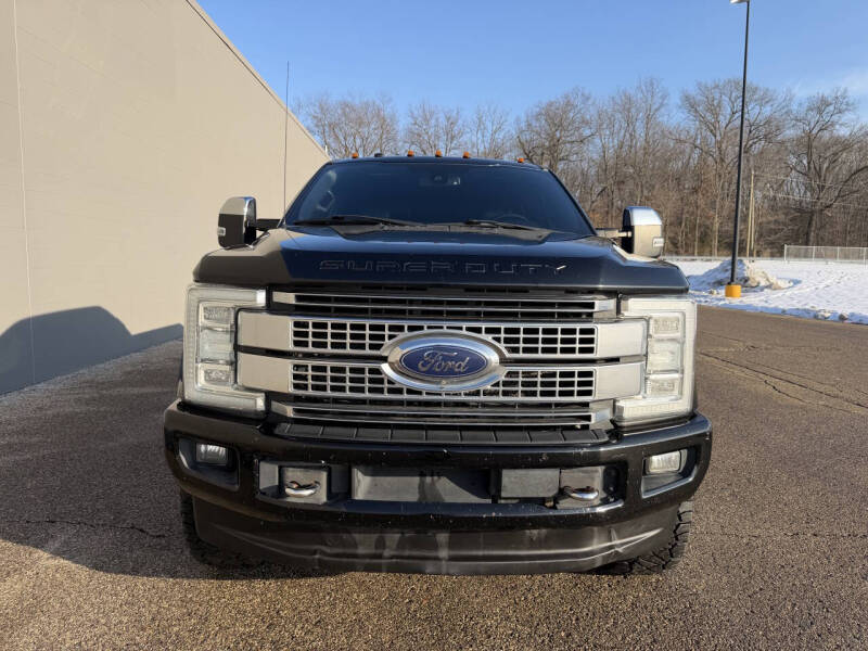 2017 Ford F-350 Super Duty Platinum
