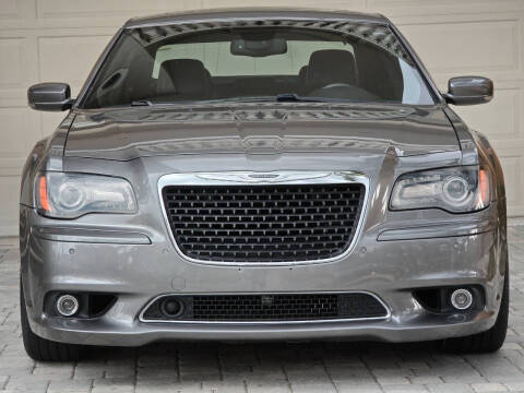 2012 Chrysler 300 SRT8