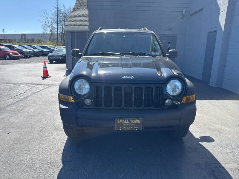 Used 2007 Jeep Liberty Sport with VIN 1J4GL48KX7W522560 for sale in Hazleton, PA