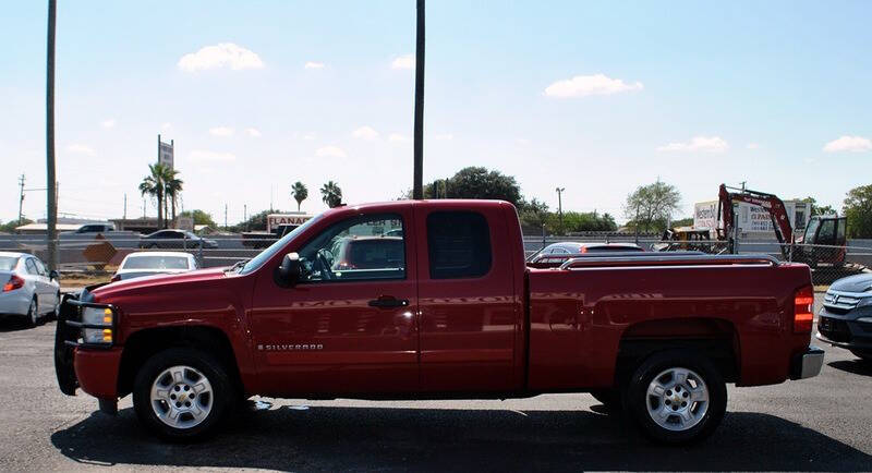 2008 Chevrolet Silverado 1500 for sale at Juicy Motors in Corpus Christi, TX