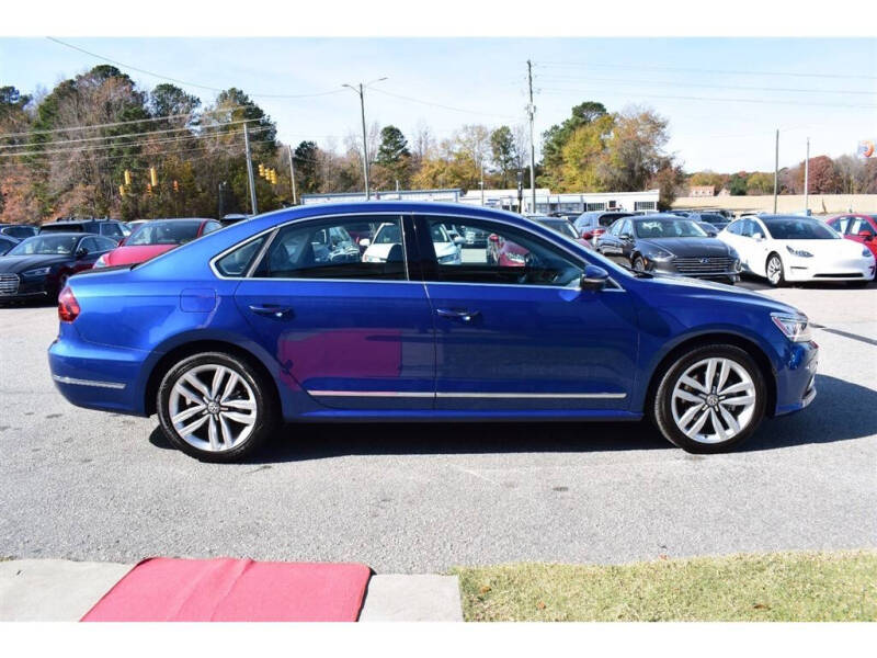 2017 Volkswagen Passat 1.8T SEL Premium