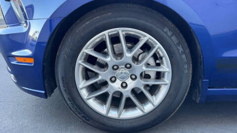 2014 Ford Mustang V6 Premium