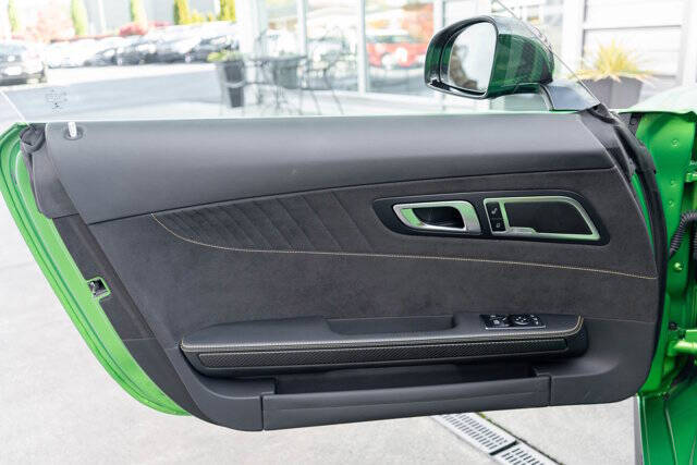 2020 Mercedes-Benz AMG GT 11