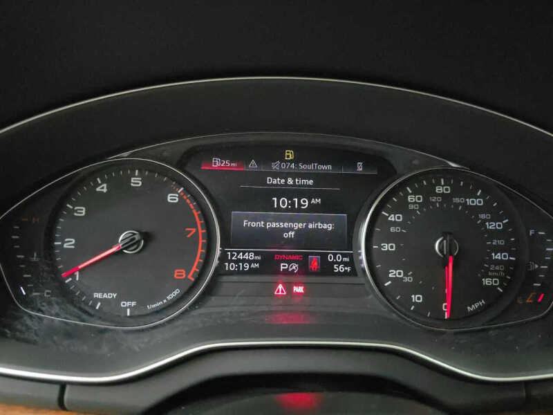 2023 Audi Q5 quattro Premium 40 TFSI