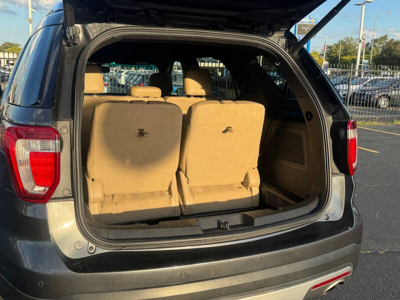 2017 Ford Explorer Limited