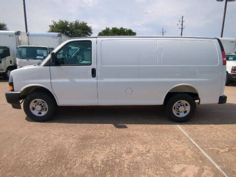 2025 Chevrolet Express 2500