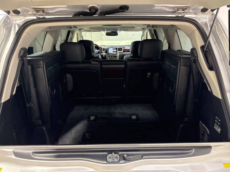 2014 Lexus LX 570