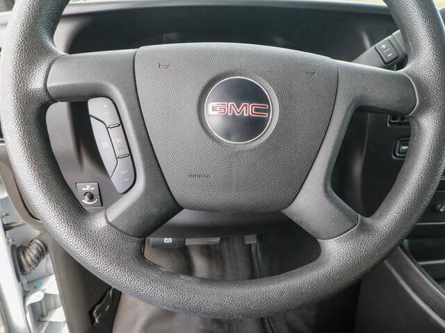 2023 GMC Savana 2500