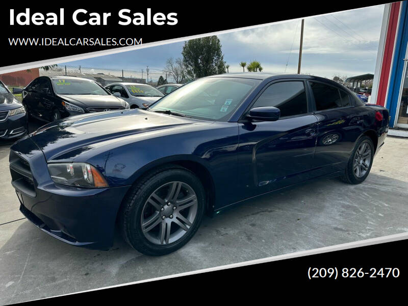 2014 Dodge Charger for sale at Ideal Car Sales in Los Banos CA