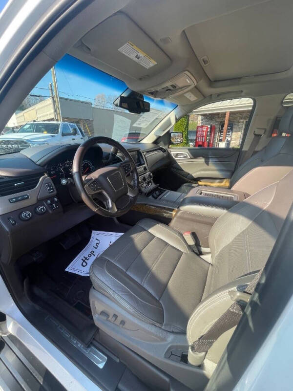 2017 GMC Yukon XL Denali