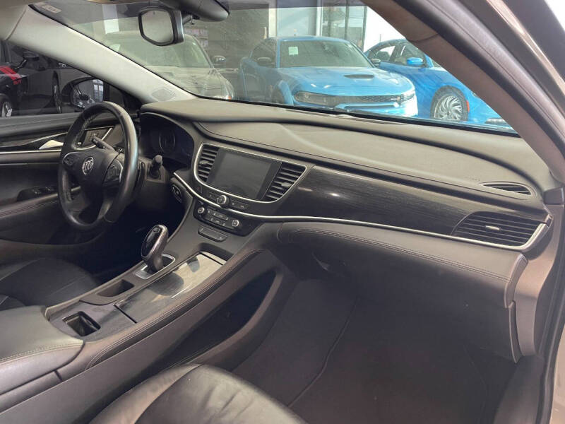 2017 Buick LaCrosse Essence