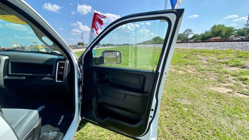 2017 RAM 1500 Express