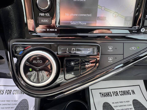 2018 Toyota Prius c Four