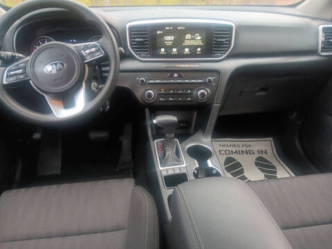 2022 Kia Sportage LX