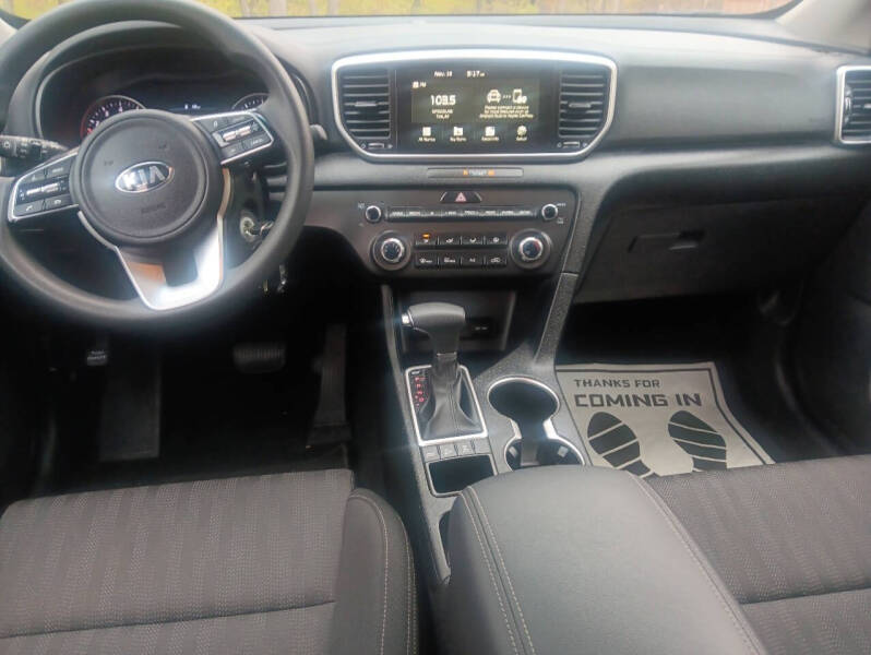 2022 Kia Sportage LX