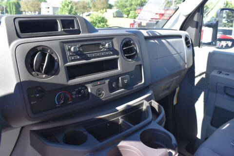 2025 Ford E-Series