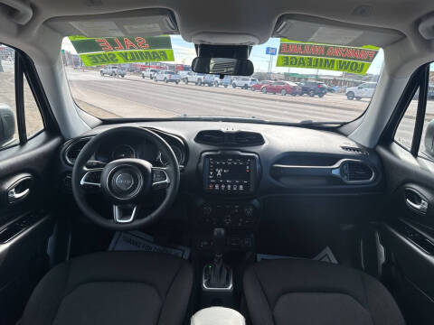 2023 Jeep Renegade Latitude