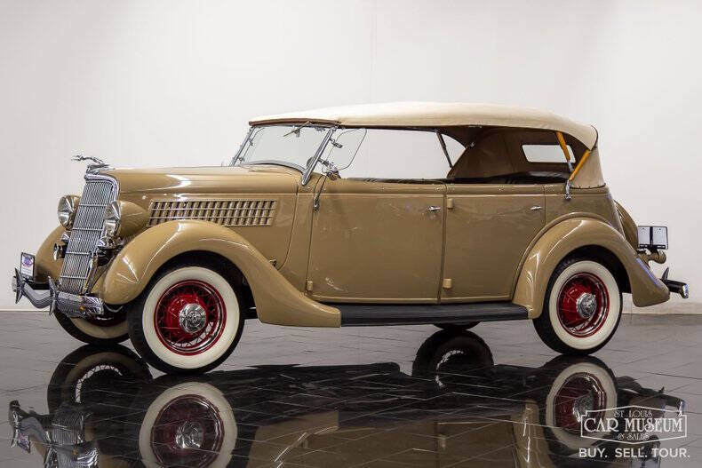 1935 Ford Model 48