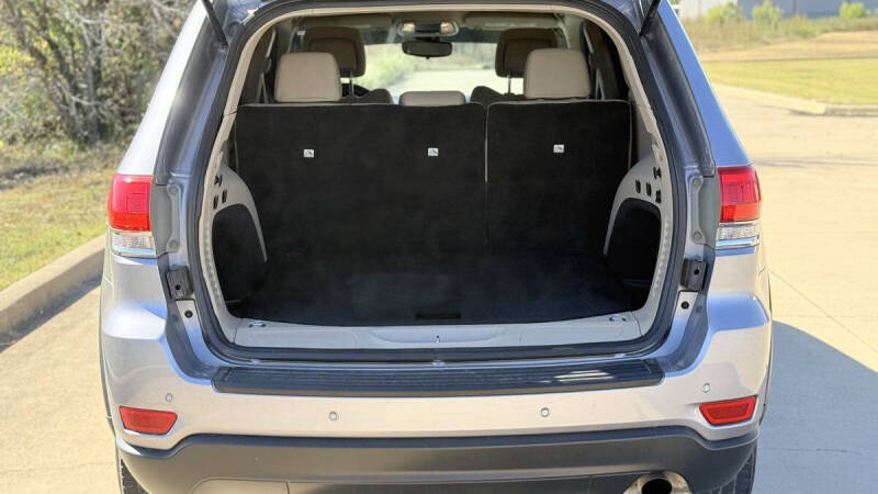 2017 Jeep Grand Cherokee Laredo