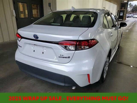 2024 Toyota Corolla Hybrid LE