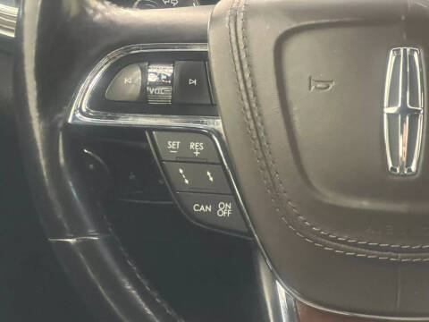 2017 Lincoln Continental Reserve