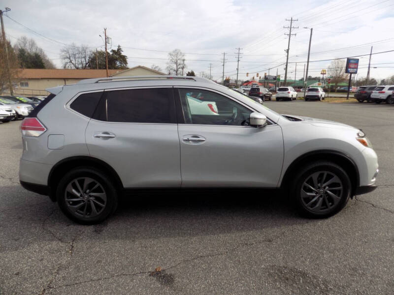 2016 Nissan Rogue SL