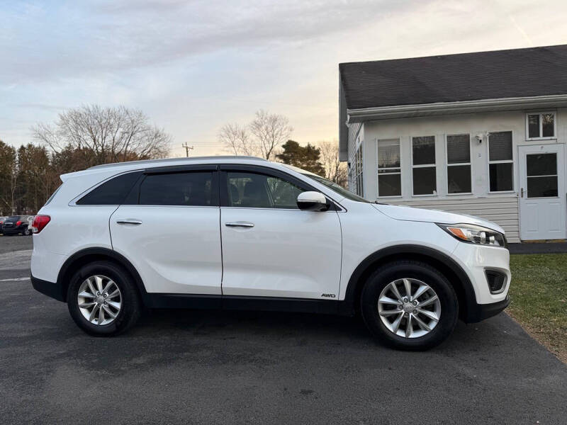 2017 Kia Sorento LX