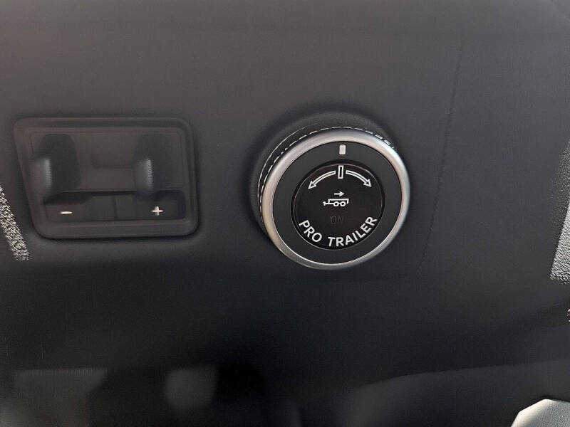 2026 Lincoln Navigator L Black Label
