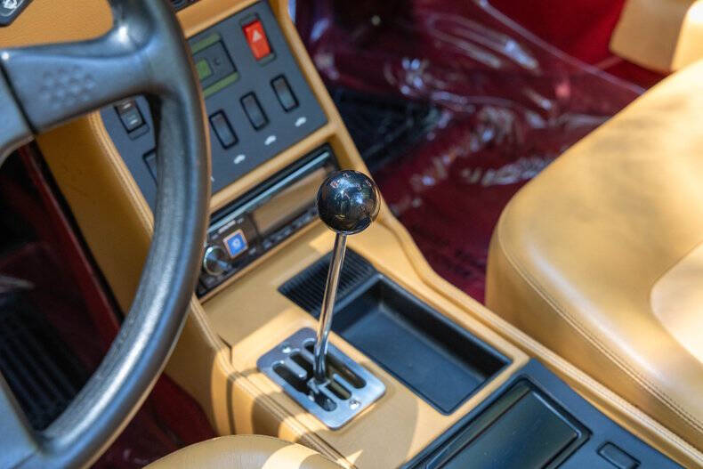 1989 Ferrari Mondial T