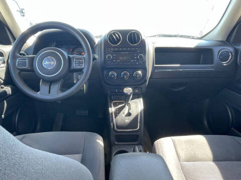 2016 Jeep Patriot Sport 75th Anniversary