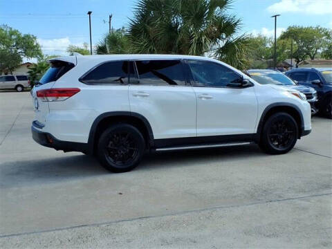 2019 Toyota Highlander LE Plus