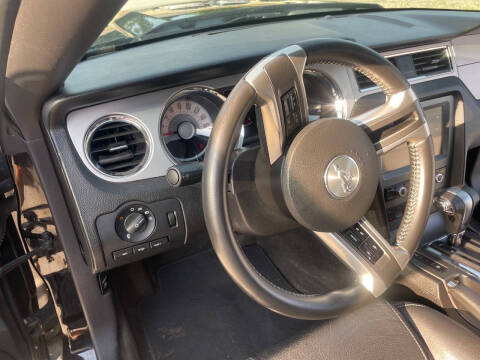 2012 Ford Mustang V6 Premium
