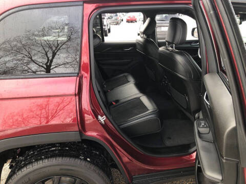 2024 Jeep Grand Cherokee Altitude