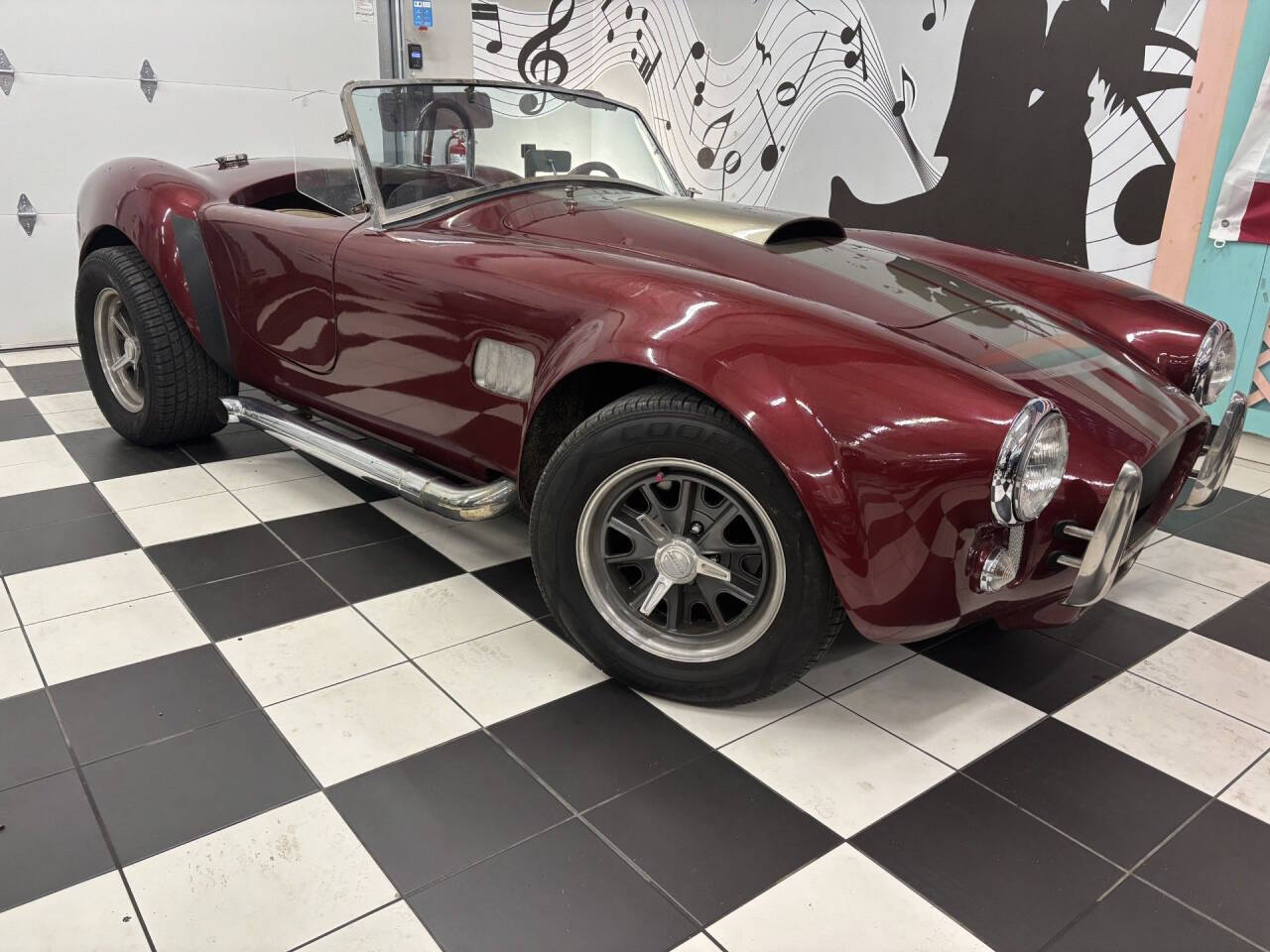 1966 Ford Cobra 1