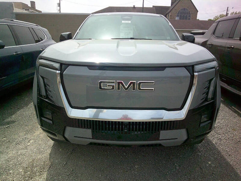 2025 GMC Sierra EV Denali