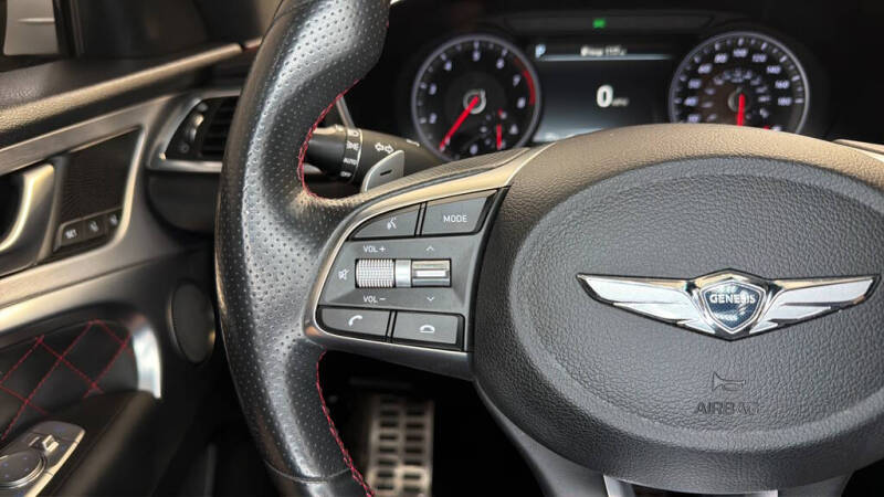 2020 Genesis G70