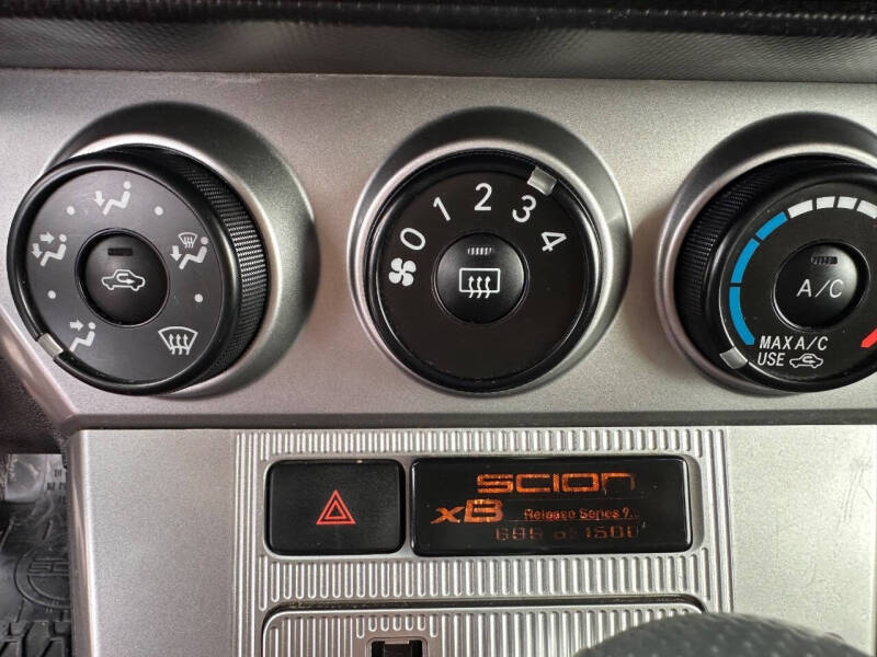 2012 Scion xB Release Series 9.0