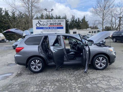 2017 Nissan Pathfinder SL