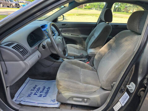 2002 Toyota Camry LE