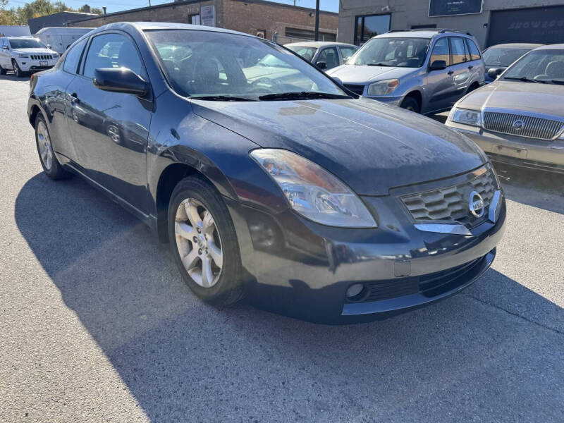 2008 Nissan Altima S photo 3